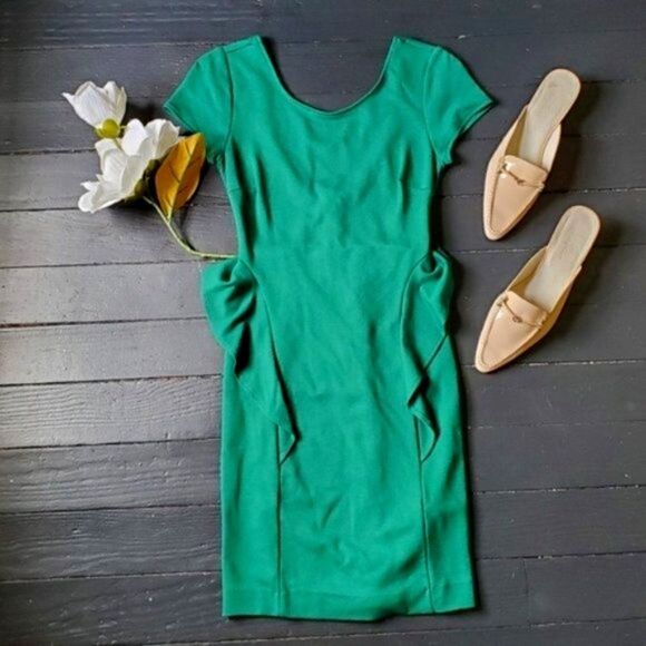 Zara Trafaluc Green Dress - Picture 1 of 8